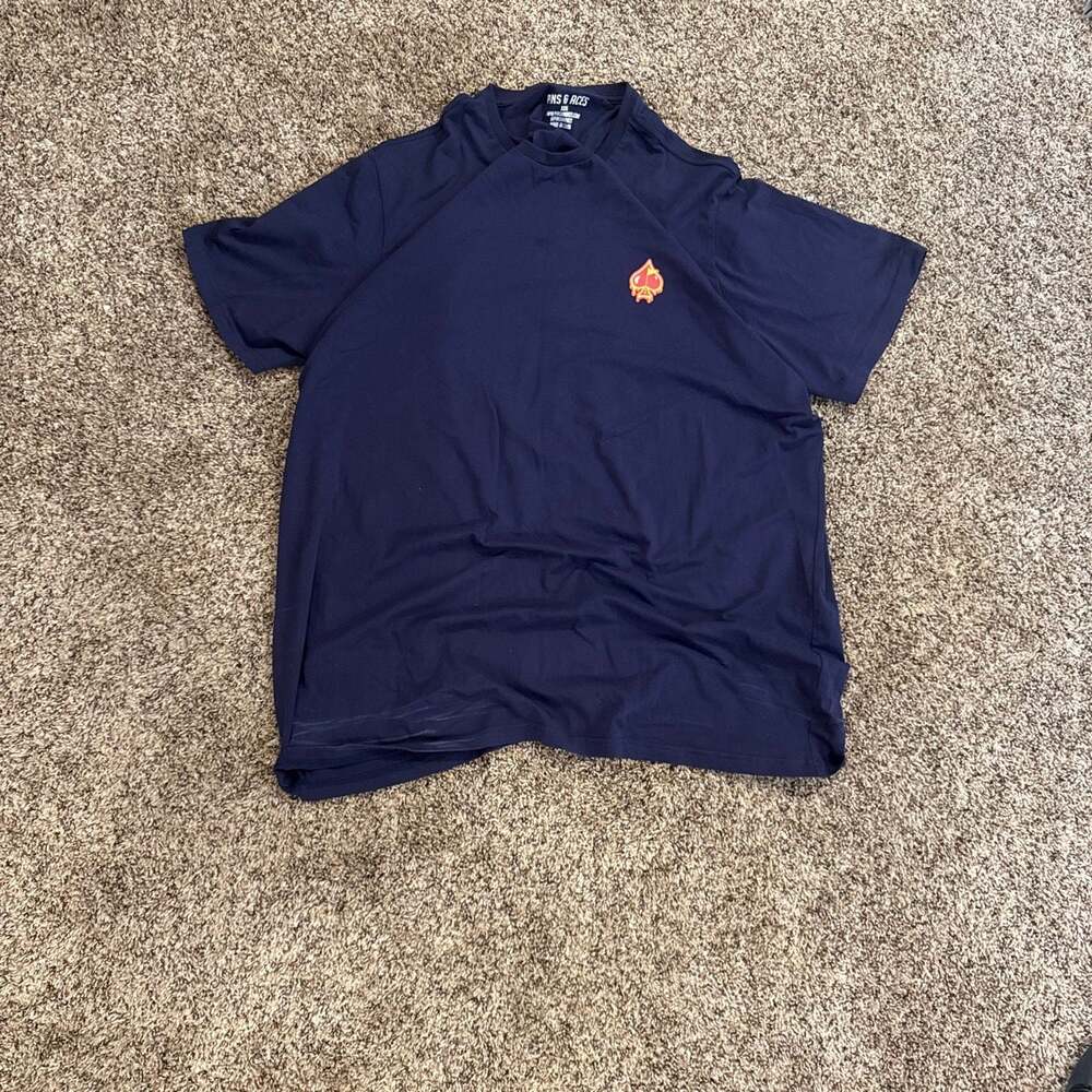 Pins & Aces Louisiana Hot Sauce Graphic Tee